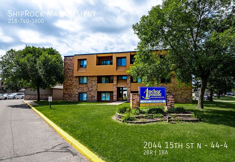 1st image of 2044 15th St N #44-4