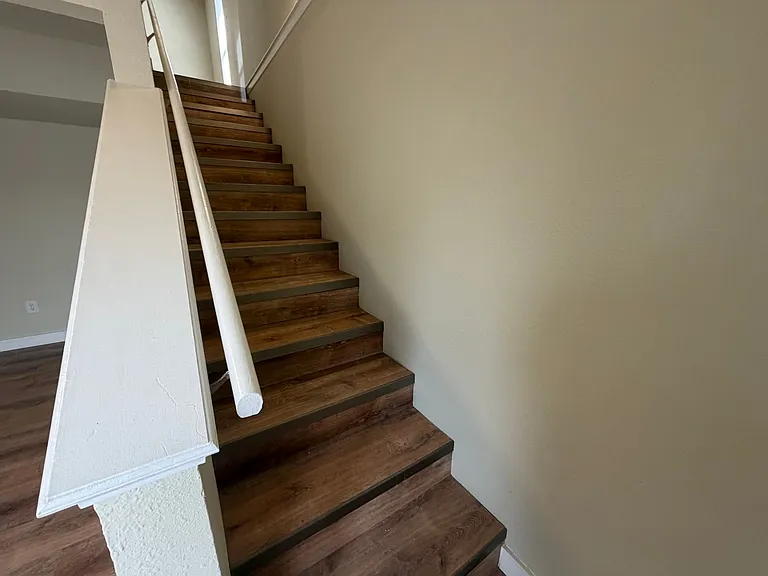 205 N West Blvd — Photo 16