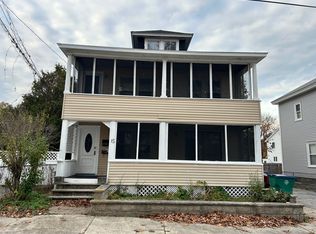 15 Jordan St #2, Lowell, MA 01854