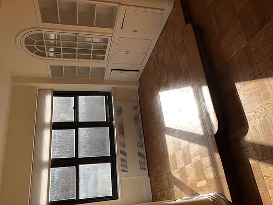 Rented by Real Estate Investors Group LLC | media 10