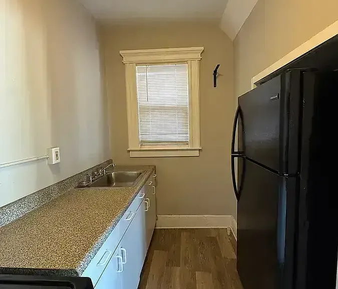 633 Orange St #3F — Photo 1