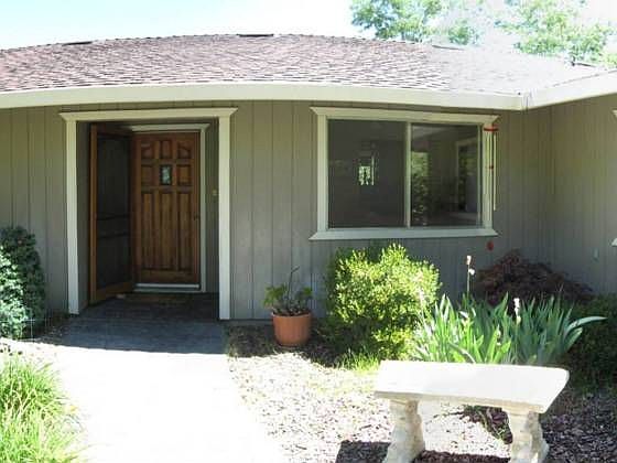 1st image of 1815 Pear Blossom Ln