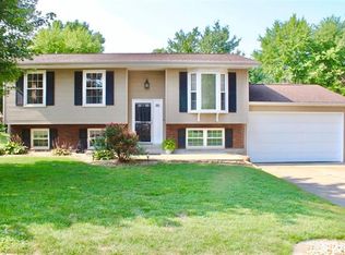 1035 N Rapp Ave, Columbia, IL 62236