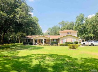 6242 Foxglove Rd, Milton, FL 32570