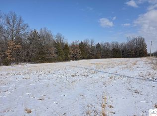 4172-4173 Trinchera Rd, Edwards, MO 65326