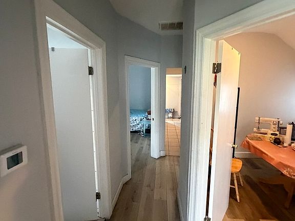 5th image of 7009 S Perry Ave