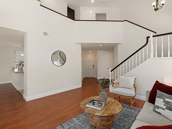 3rd image of 14249 Stoney Gate Pl