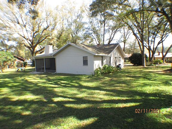 4th image of 140 NE 51st Ave