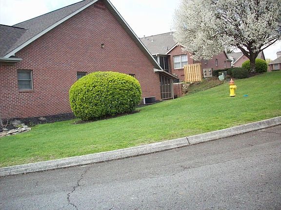 3rd image of 4315 Wallerton Ct