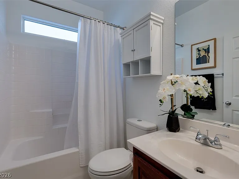 3305 Umbria Gardens Ave — Photo 17