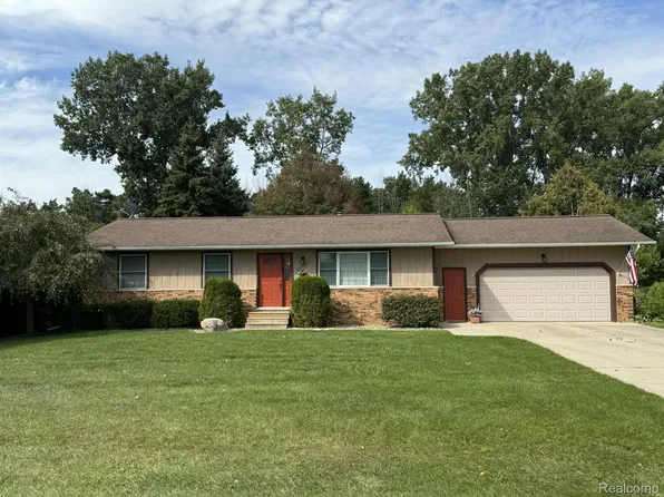 957 Linda St, Bad Axe, MI 48413