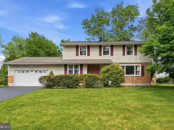 2102 Anson Rd, Wilmington, DE 19810