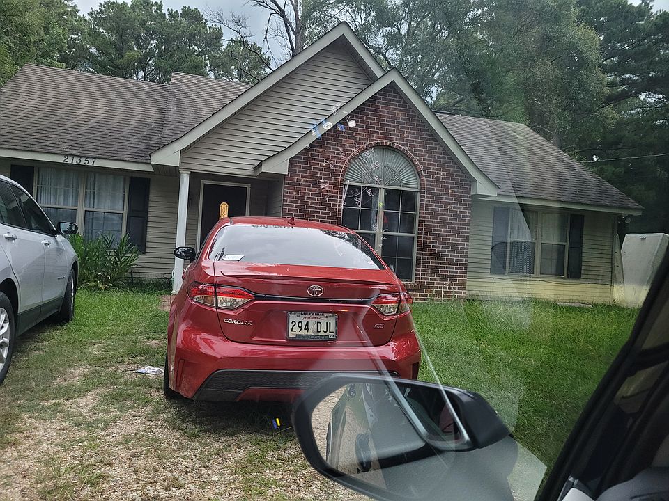 2nd image of 21357 Casril Dr