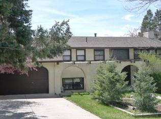 904 6th St, Castle Rock, CO 80104