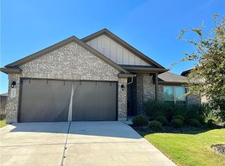 104 Beech Creek Ln, Leander, TX 78641
