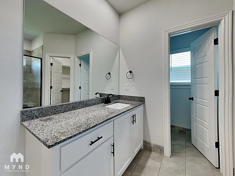 1120 Sunshine Ct — Photo 11