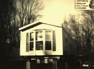 17 Midway Mobile Home, Newtown, CT 06470