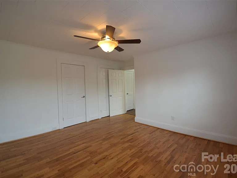 1127 Mecklenburg Hwy — Photo 14