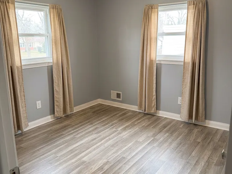 2022 Lynn Lea Rd — Photo 14
