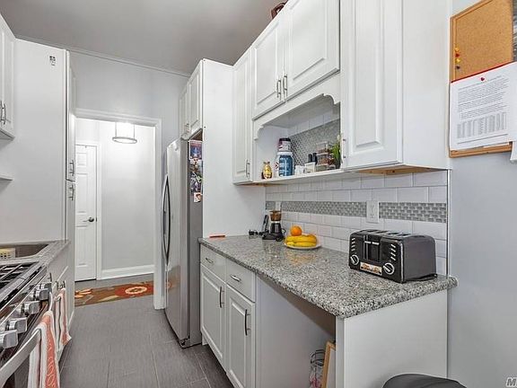 5th image of 32-05 81st St #Bb3-e