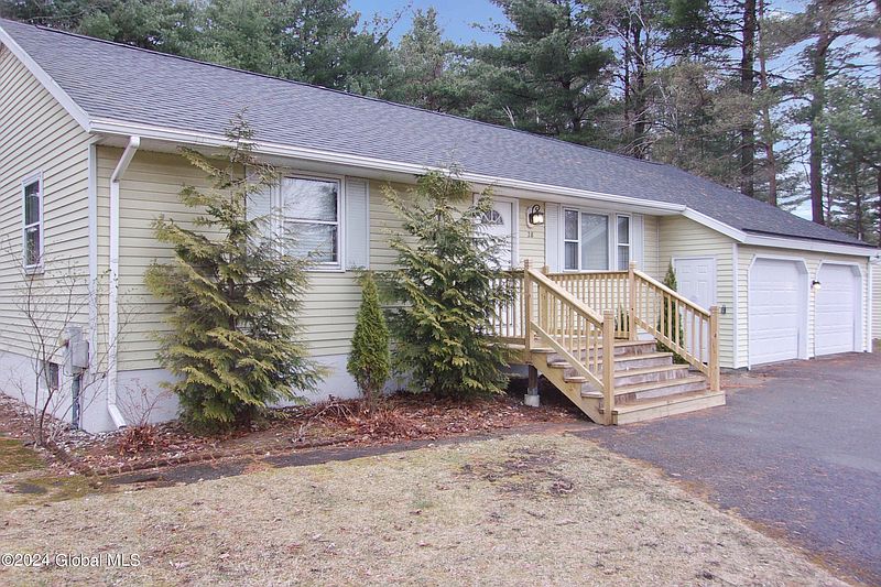 5th image of 28 Colonial Court