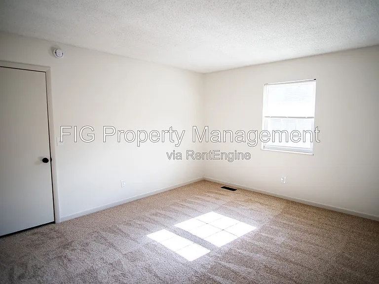 3126 E Governor John Sevier Hwy — Photo 9