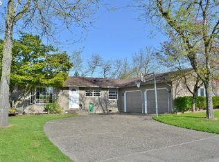 625 S 16th St, Lebanon, OR 97355