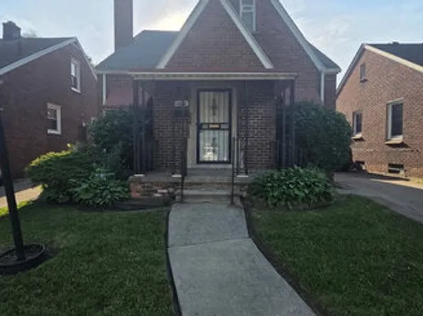 14818 Lesure St, Detroit, MI 48227