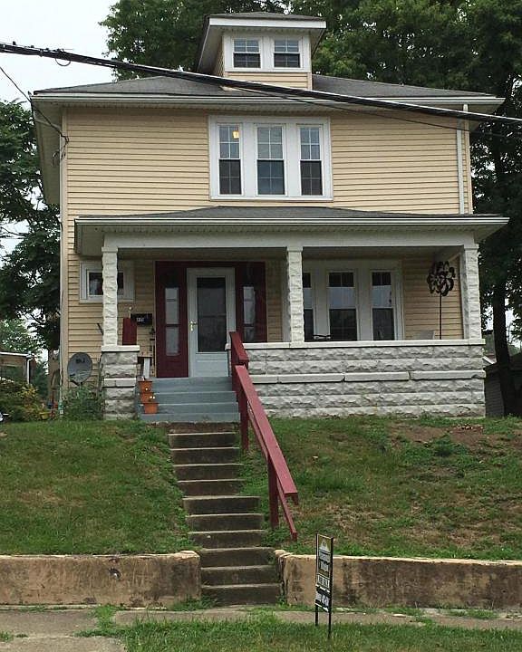 1st image of 450 Clarendon St