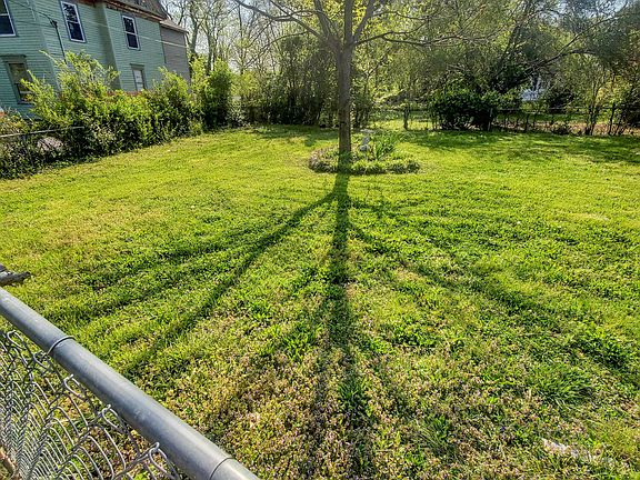 3rd image of 500 Ben Hur Ave