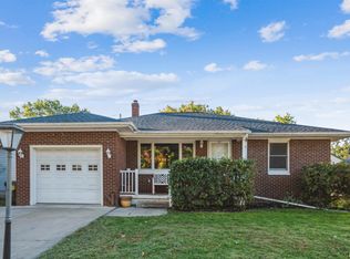 824 9th Ave, Fulton, IL 61252