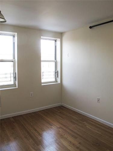 2nd image of 792 Sterling Pl APT 4E