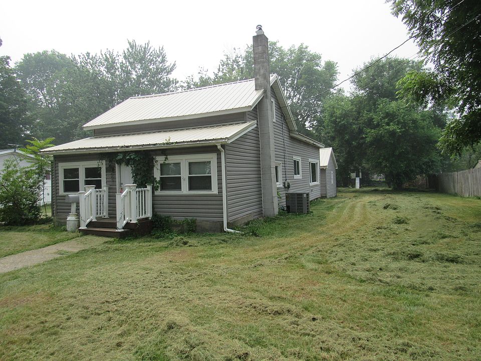 1st image of 126 Cutter Ave