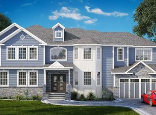 102 Schwin Dr, Clark, NJ 07066