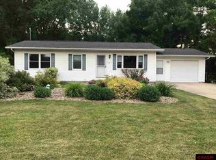 404 3rd Ave SE, Mapleton, MN 56065