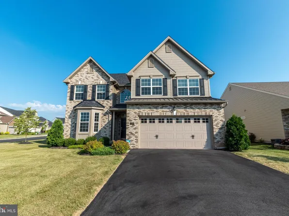 1109 Meadowview Dr, Quakertown, PA 18951