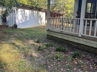 135 Dickerson Ln, Columbus, MS 39705
