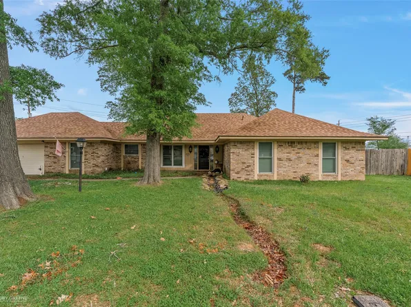 28 Sunnybrook Ln, Haughton, LA 71037
