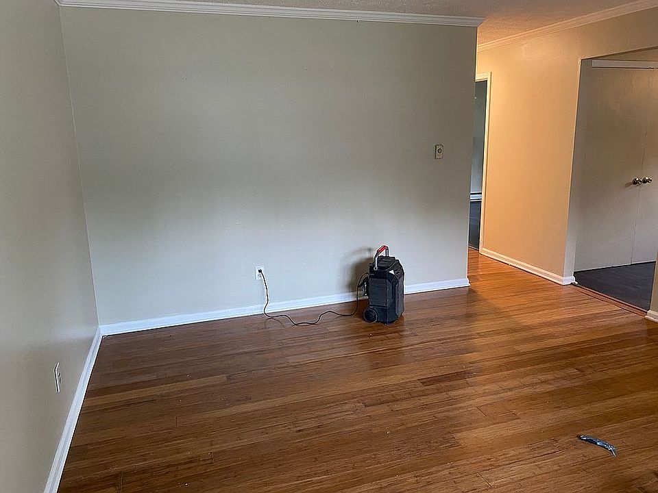 1st image of 4434 Zoeller Ave