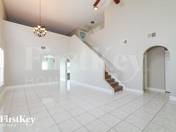 3rd image of 3808 McKinley Dr