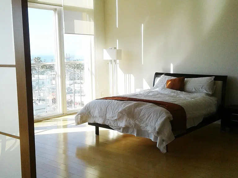 Penthouse 29 - 2 bed/2 bath - 2284 sq ft