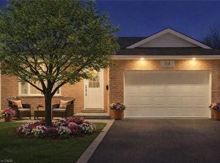 114 Glencliffe Ct, Kitchener, ON N2B3X1