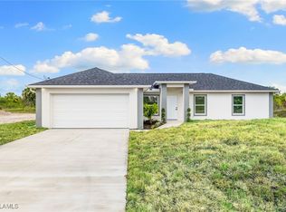 955 Plantation Rd, Lehigh Acres, FL 33974