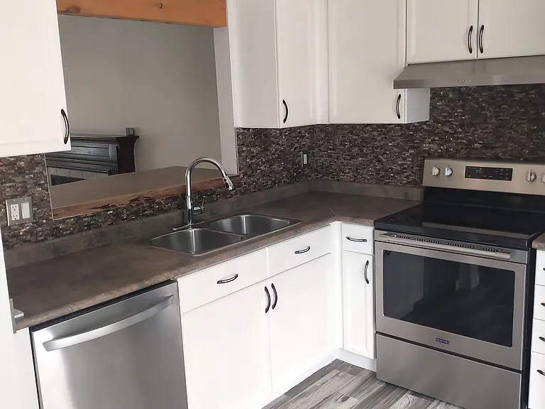50 Hagan Ave — Photo 12
