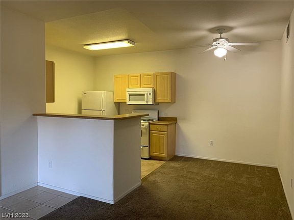 4th image of 8250 N Grand Canyon Dr Unit 1158