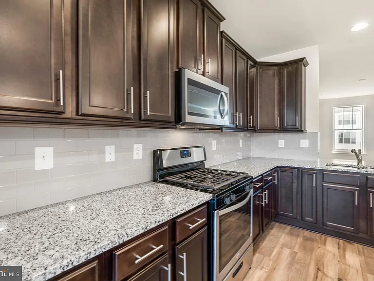5892 Bella Marie Way — Photo 8