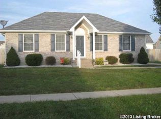 176 Lake Park Ct, Shepherdsville, KY 40165