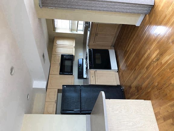 kitchen island and dishwasher