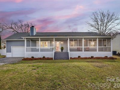 322 NE 57th St #Oak, Oak Island, NC, 28465