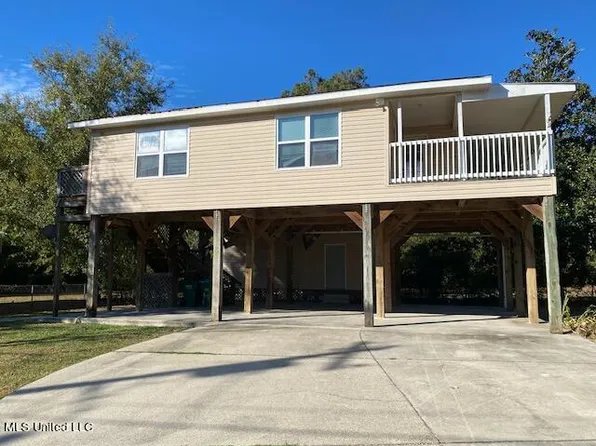13425 River Rd, Gulfport, MS 39503